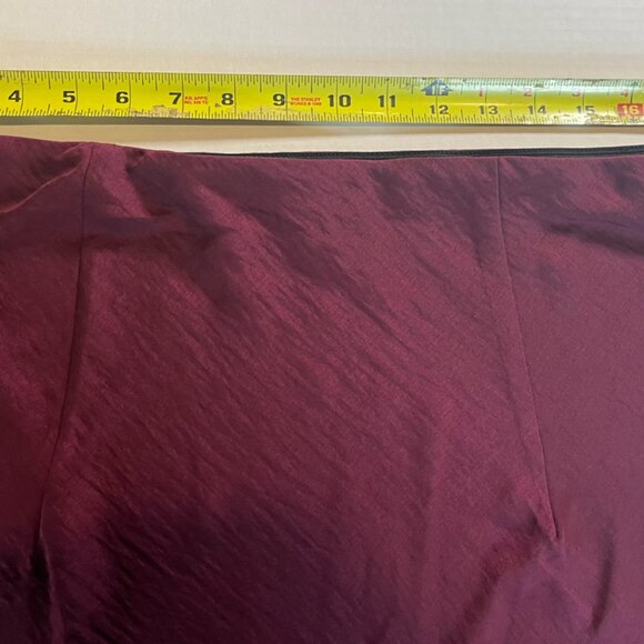 NWT Express Burgundy High Waisted Satin Midi Skirt for Fall/Autumn XL - Picture 5 of 6